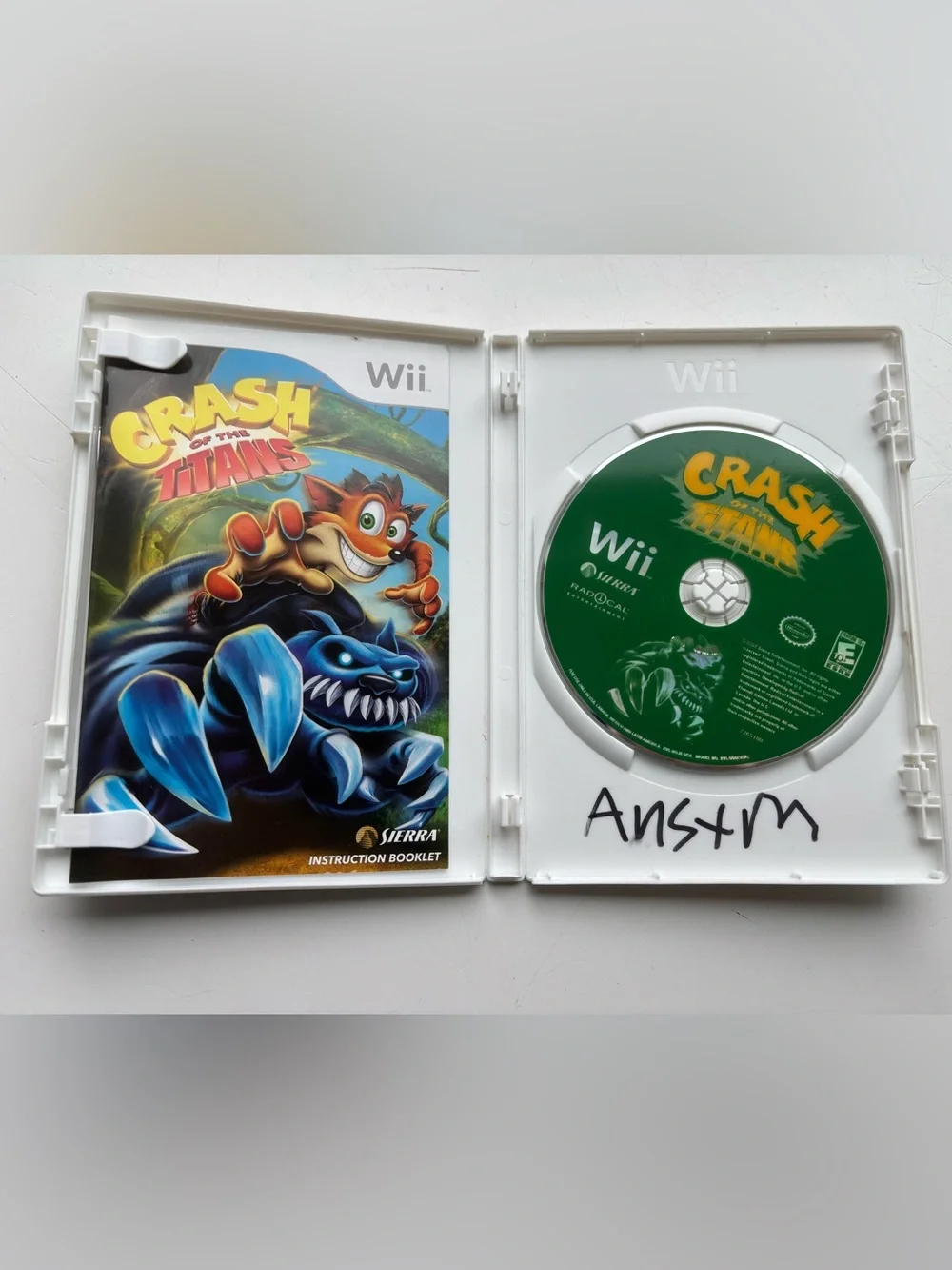 Crash of the Titans Wii Game —